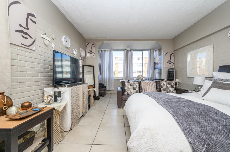 1 Bedroom Property for Sale in Humewood Eastern Cape